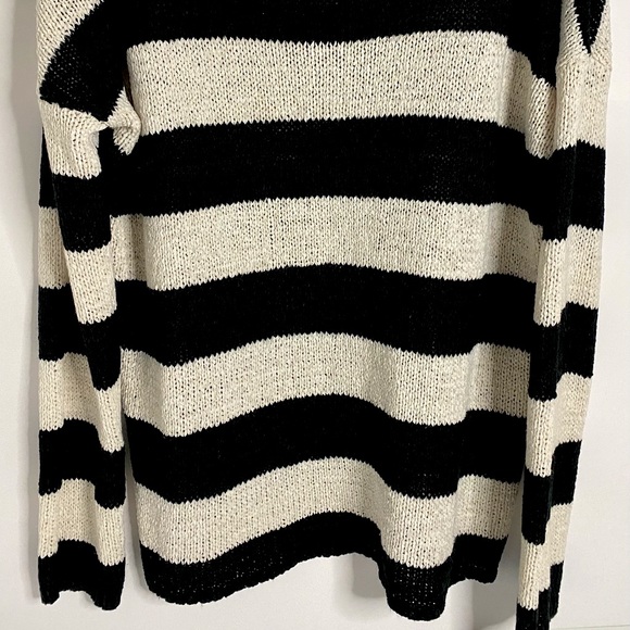 Knitted Zara sweater - Picture 1 of 5
